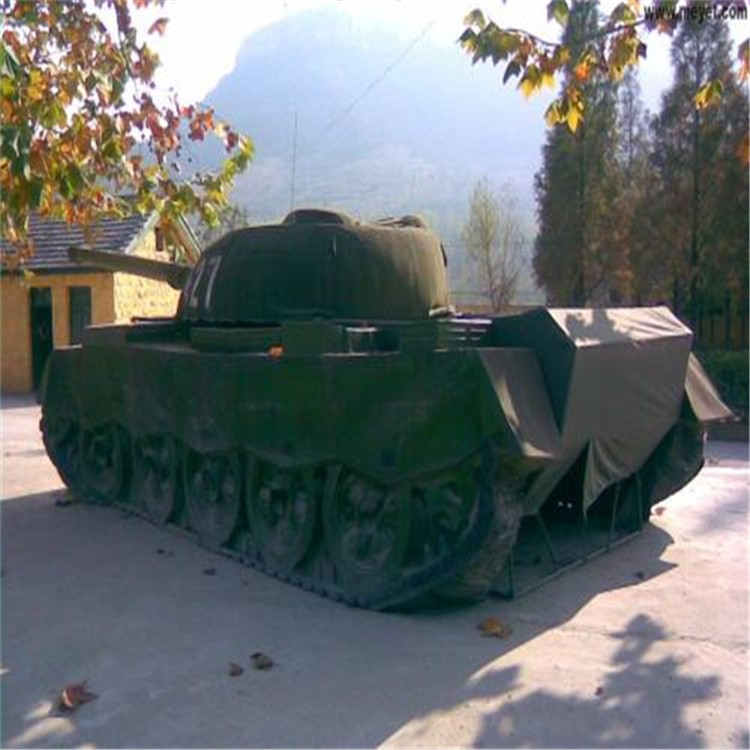 岑巩大型充气坦克